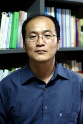 엄한진
